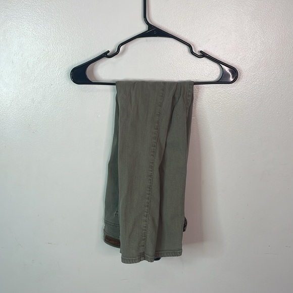 Green jeans - Picture 2 of 5